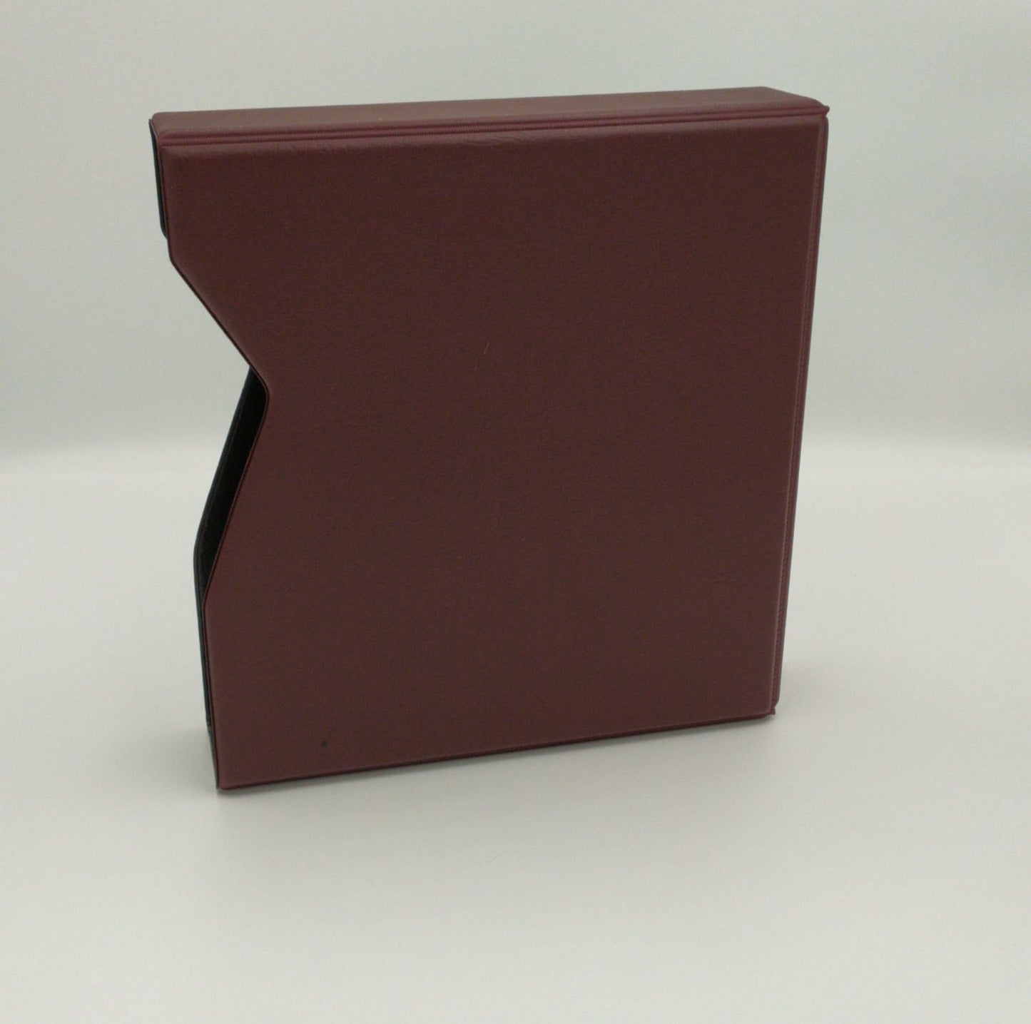 ART. CUS CDG ROSSO - CUSTODIA PER INSERIRE COPERTINE CDG