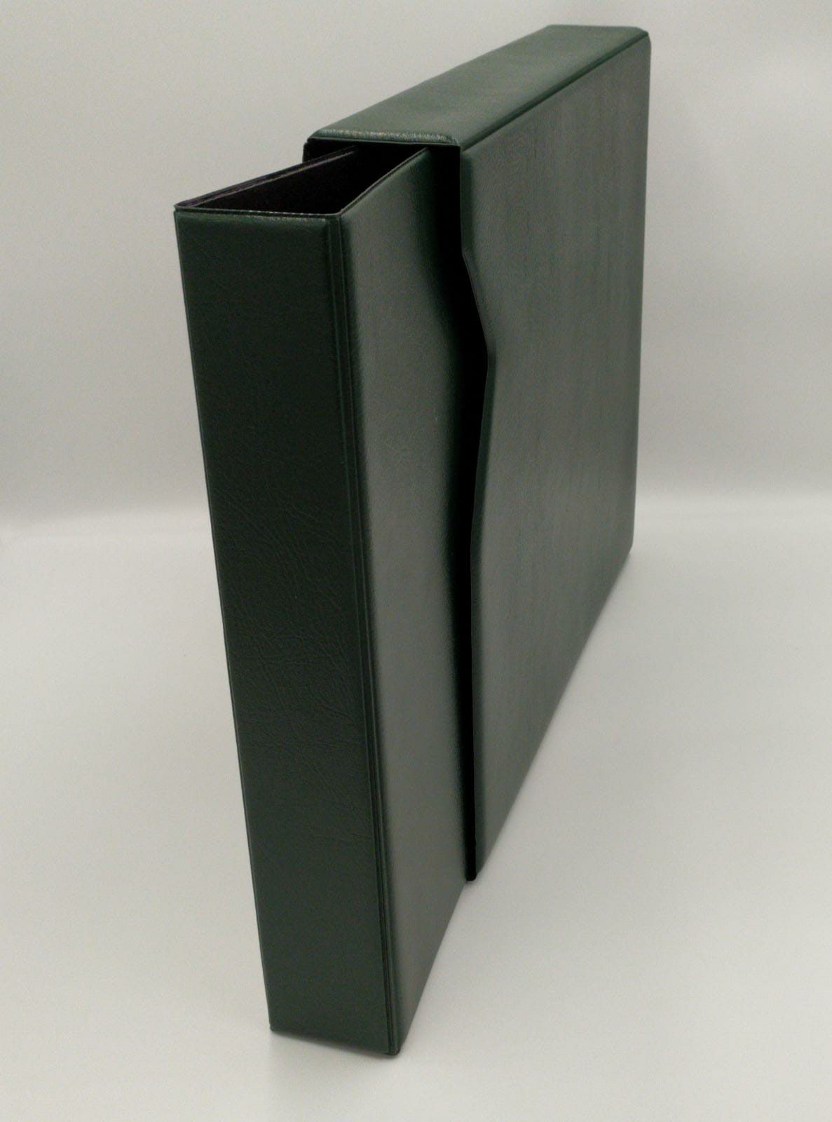 ART. CG VERDE - COPERTINA GIGANTE PER INSERIRE FOGLI CARTOLINE A 6 SCOMPARTI 35*39*4,5